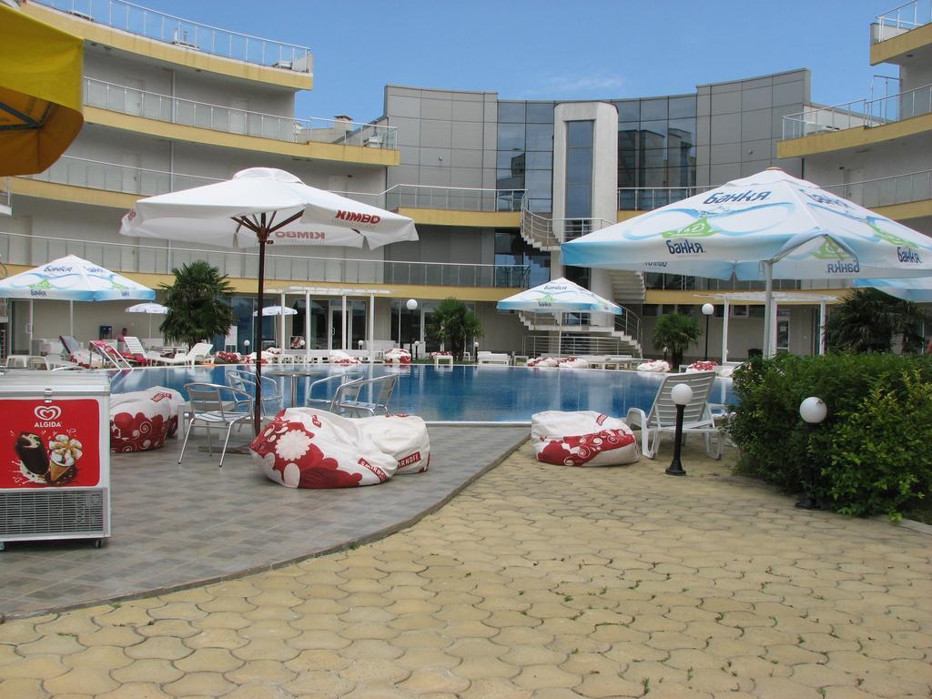 צרבו Two-Bedroom Apartment Donika מראה חיצוני תמונה
