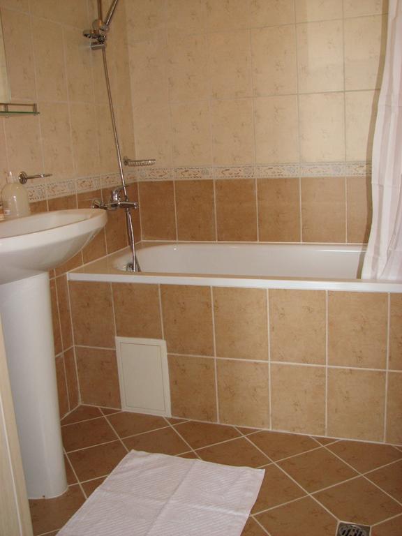 צרבו Two-Bedroom Apartment Donika מראה חיצוני תמונה