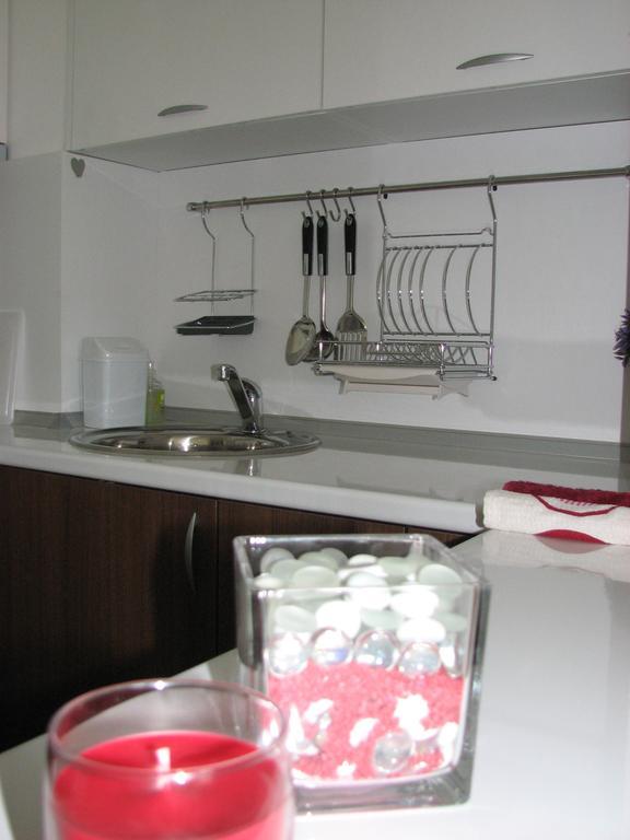 צרבו Two-Bedroom Apartment Donika מראה חיצוני תמונה