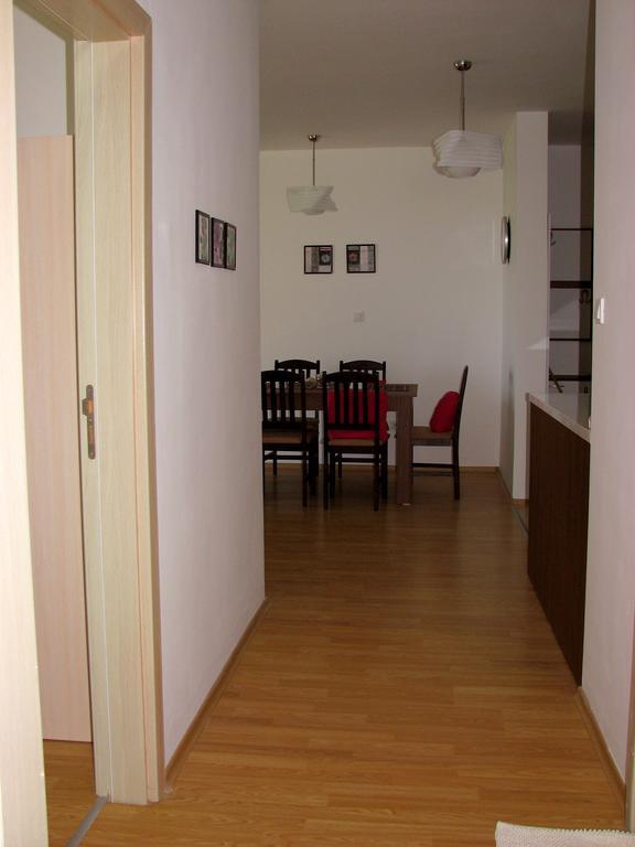צרבו Two-Bedroom Apartment Donika מראה חיצוני תמונה