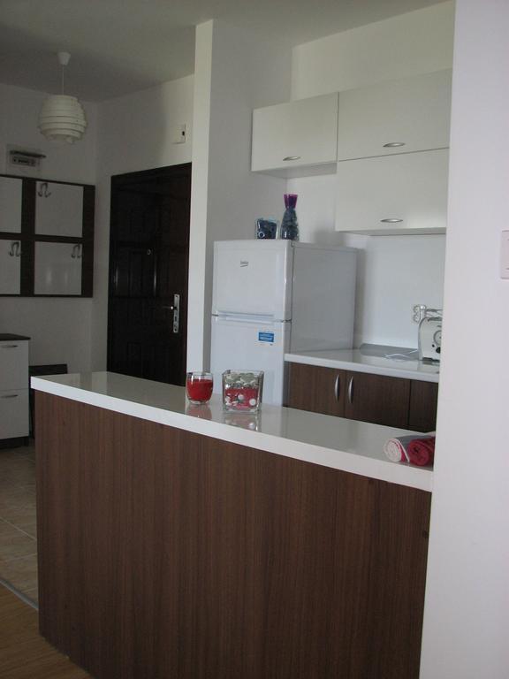 צרבו Two-Bedroom Apartment Donika מראה חיצוני תמונה