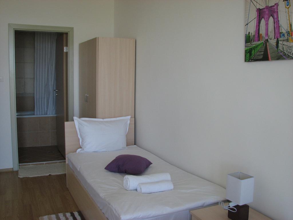 צרבו Two-Bedroom Apartment Donika מראה חיצוני תמונה